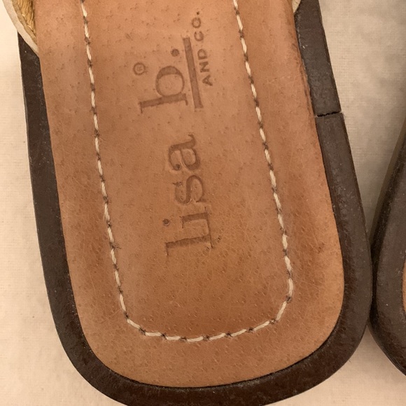 LISA b CO SANDALS SZ(37) =6•5 TAN/BROWN SUEDE AND LEATHER WORN ONCE - Picture 2 of 6
